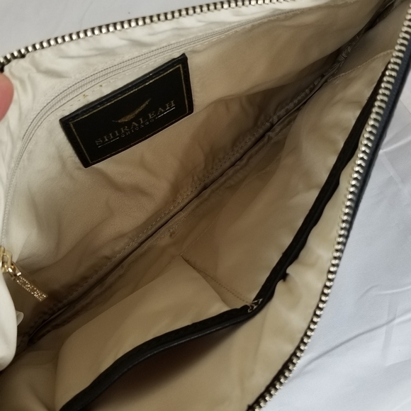 *NWT* SHIRALEAH Black & Tan Straw Zip Clutch - Picture 5 of 6